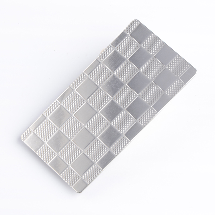 AISI/SUS/JIS/ASTM 304 316 430 Big Squares Pattern Stainless Steel Embossed Sheet Supplier In China